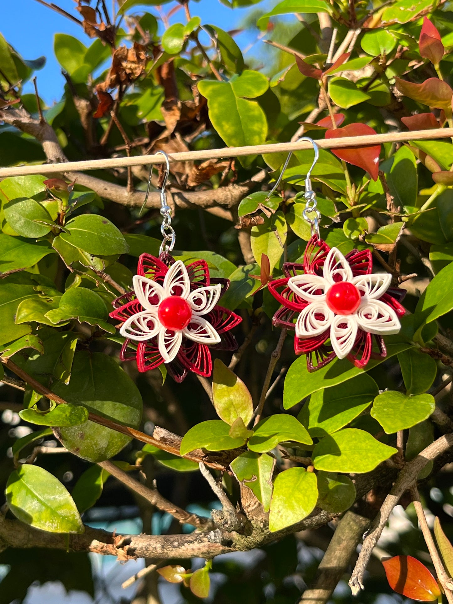 Quilled 3 layer ponsetta dangle earring - Great for the holidays