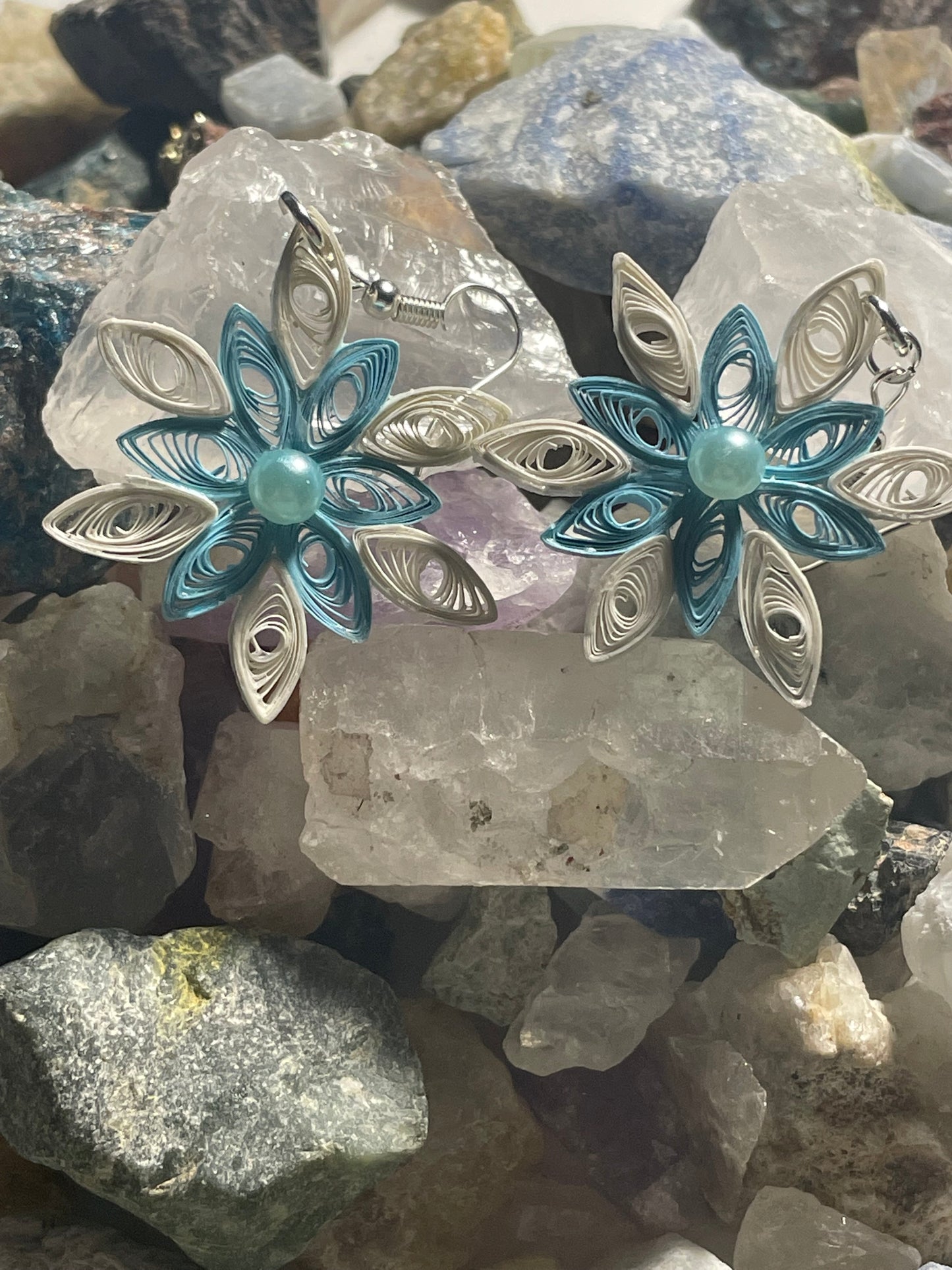 Quilled Snowflake Earrings - Great for the Holidays