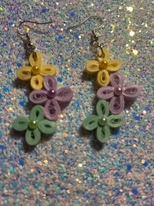 Quiiled Tri Color Flower Earrings